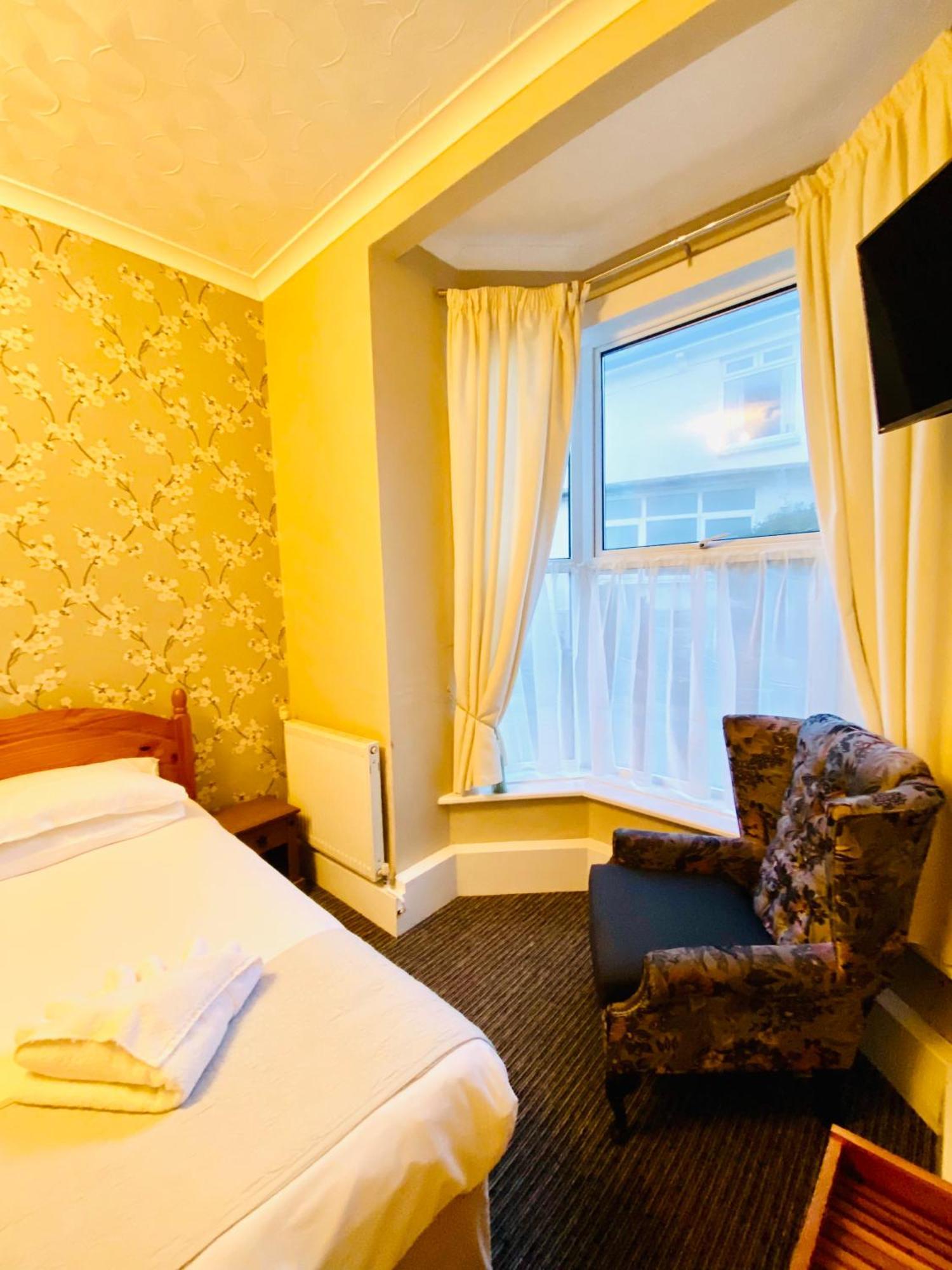 Carlton Hotel シャンクリン エクステリア 写真